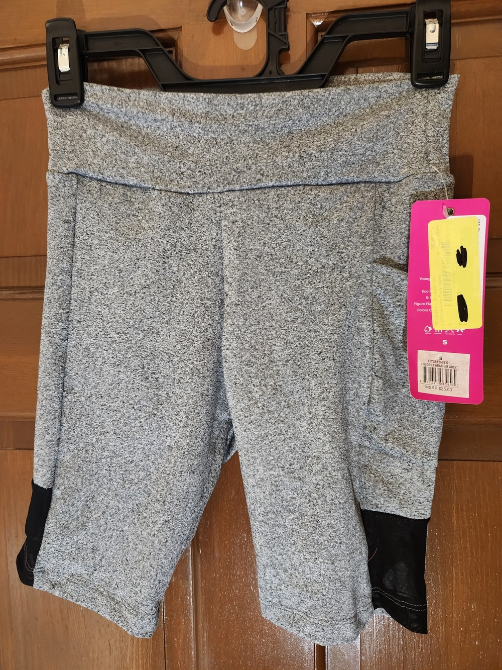 YMI Performance Heather Gray Biker Shorts Size S NWT Pockets